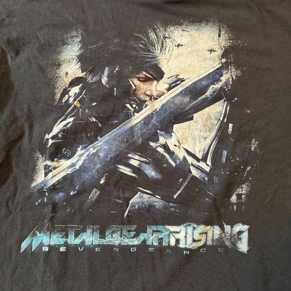 Metal Gear Rising Konami Video Game Promo Tee - Picture 2 of 4
